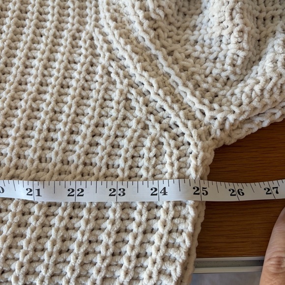 POL Cream V-Neck Knit Hoodie Sweater – Size L - Picture 9 of 10